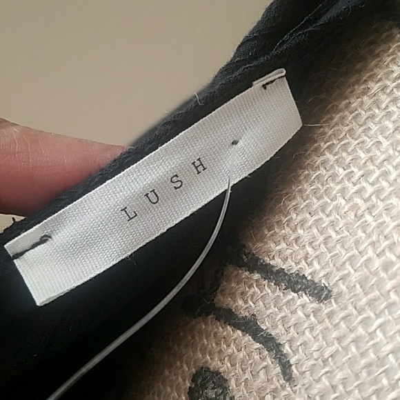 Lush dress - Picture 5 of 6